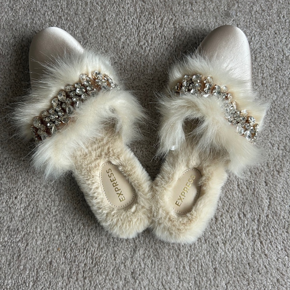 NEW Cream Colored Express Mules Size Small